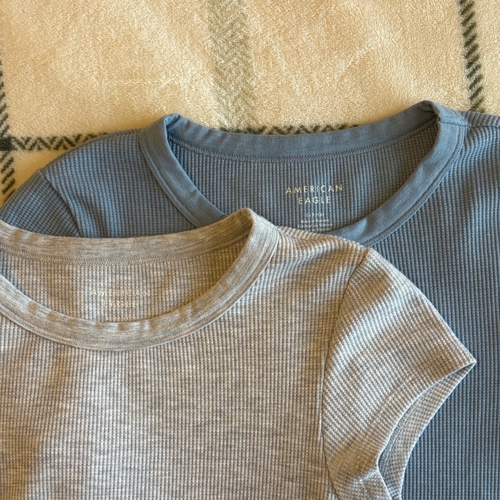 American Eagle Blue and Grey Ribbed Shortsleeves